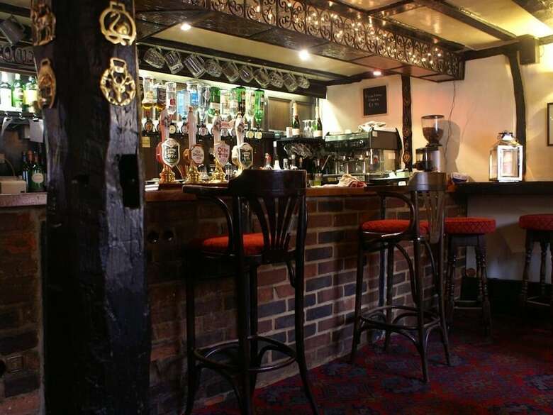 Posada The Saracens Head