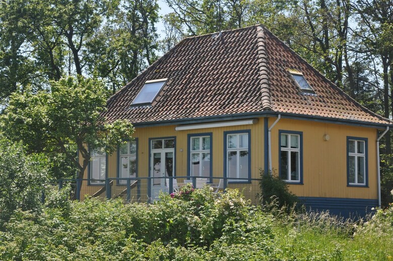 Apartamentos Skaerven Beachfront Condos And Cottage