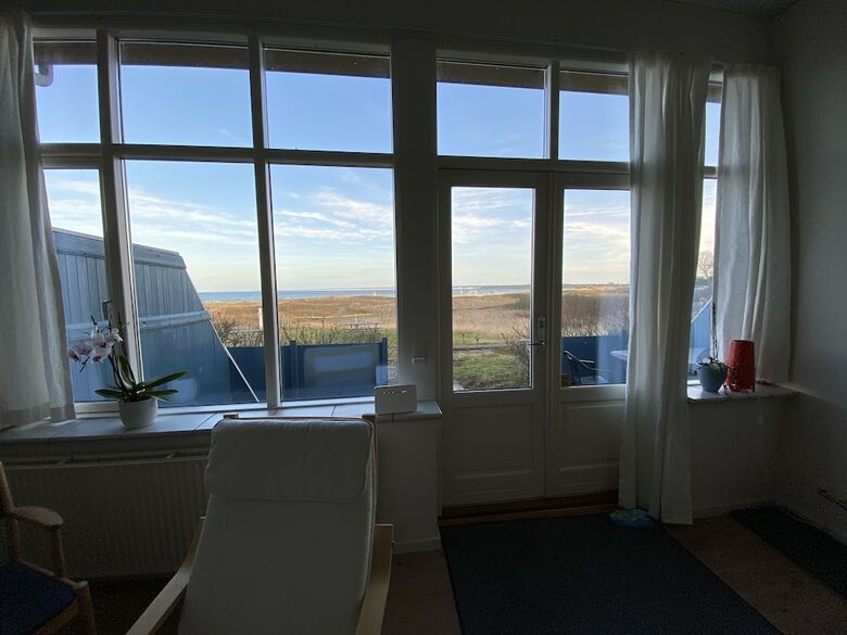 Apartamentos Skaerven Beachfront Condos And Cottage