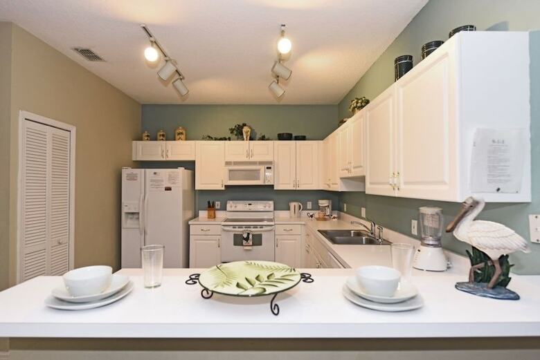 Spacious 3-bed Condo Just 2 Miles To Disney Sun Lake