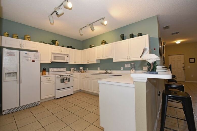 Spacious 3-bed Condo Just 2 Miles To Disney Sun Lake