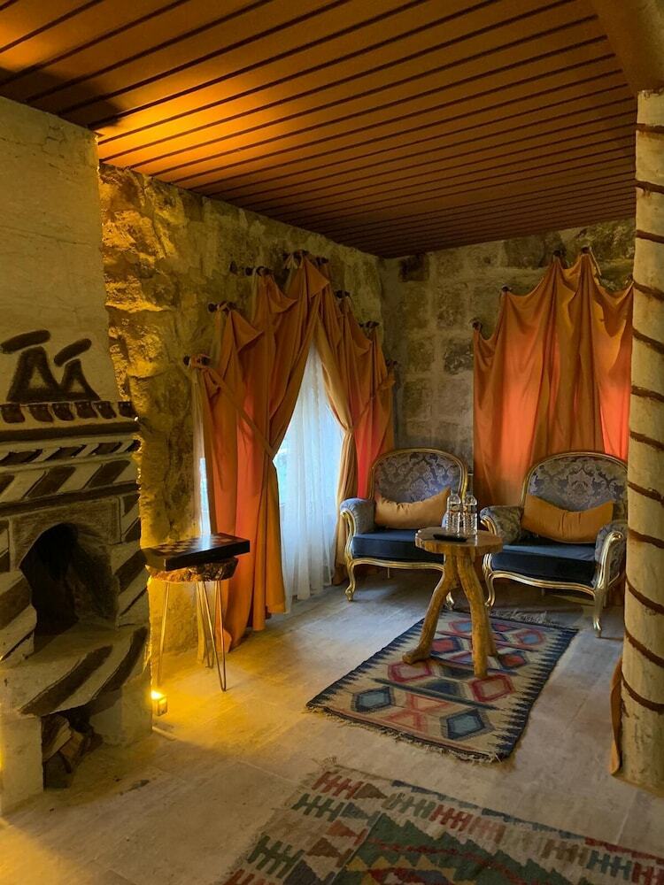 Hotel Mahperi Cappadocia Cave Suit
