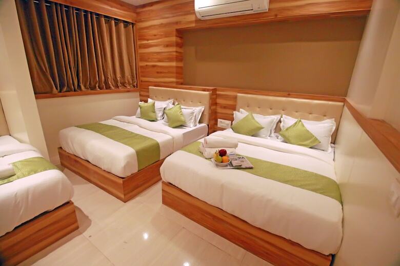 Hotel Al Madina Palace