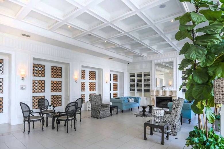Meridian Luxury Condos