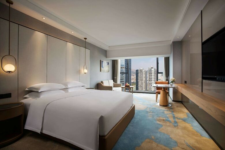 Hotel Ramada Encore By Wyndham Kunming West