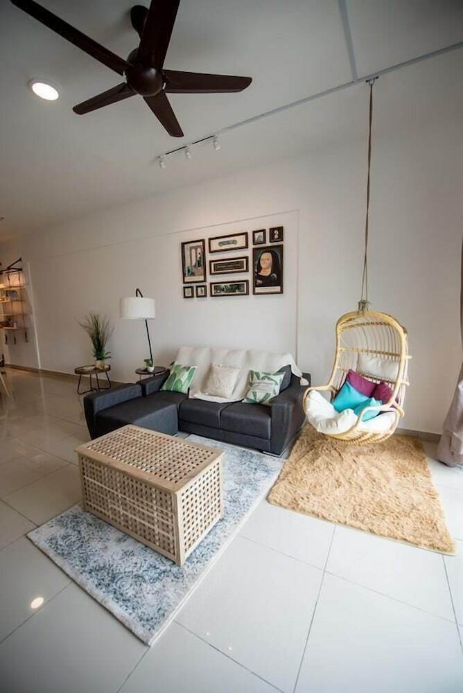 Apartamentos The Rumah @ Bm City