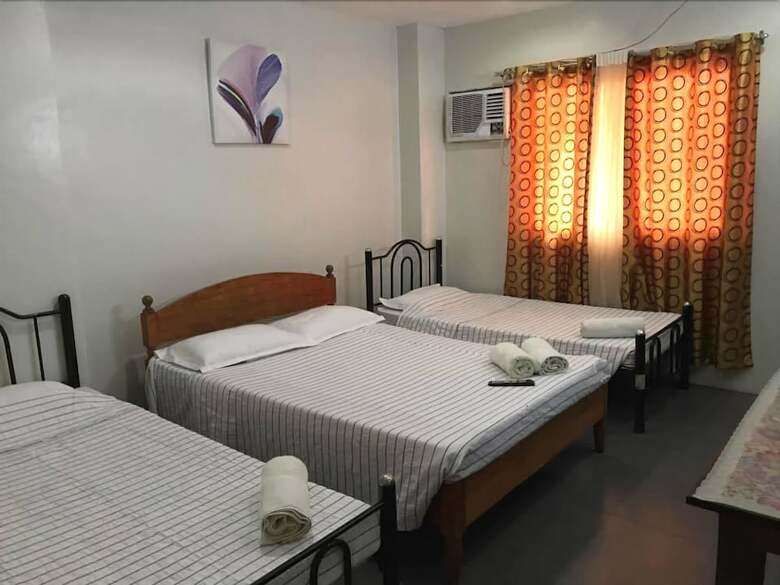 Hotel Casa Sarmiento Travelers Inn