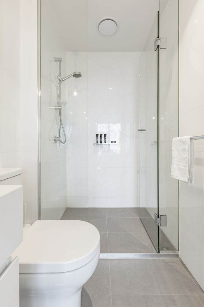 Trendy Melbourne 2 Bedroom Apartment By Bnb Pro