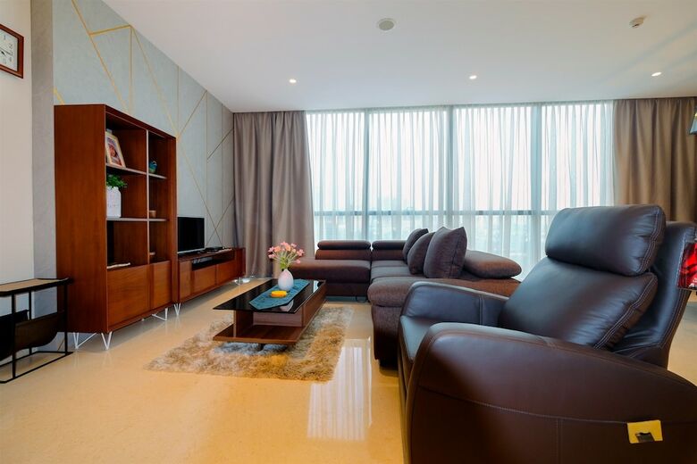 Classy 2br Casa Domaine Apartment With Maid Room