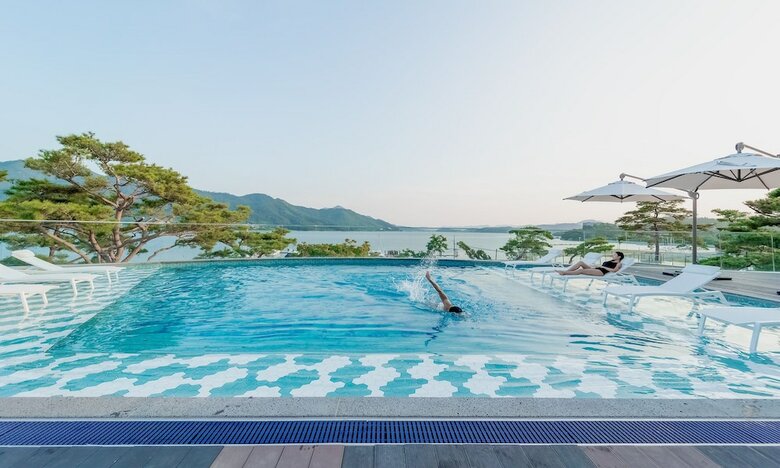 Hotel Goseong Hansan Marina Resort