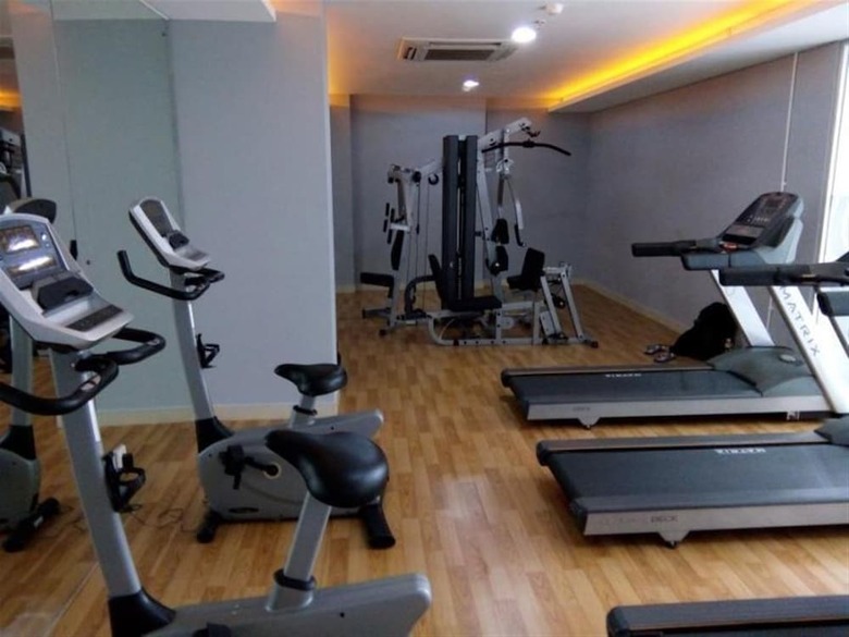 Elegant Studio Bassura Apartment