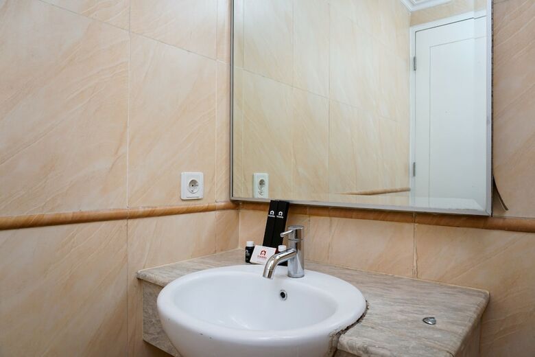 Luxurious 3br Apartment At Fx Residence Sudirman