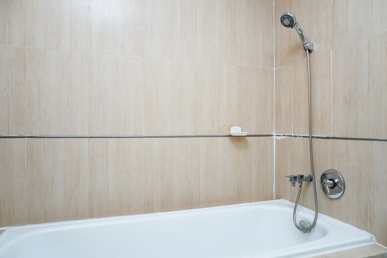 Luxurious 3br Apartment At Fx Residence Sudirman