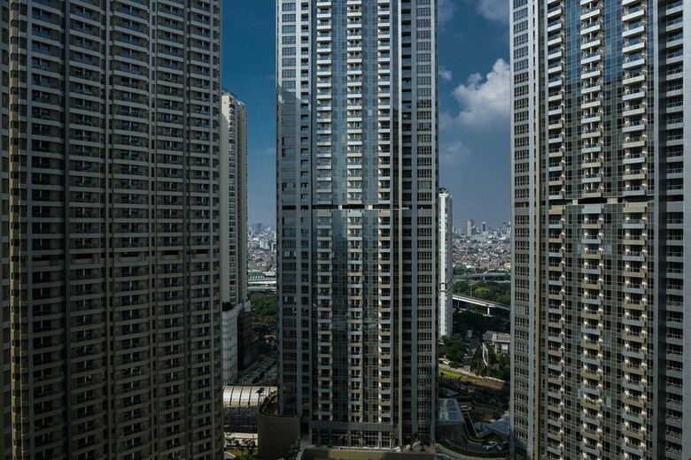 Luxurious Studio Taman Anggrek Residence Apartment In Strategic Area