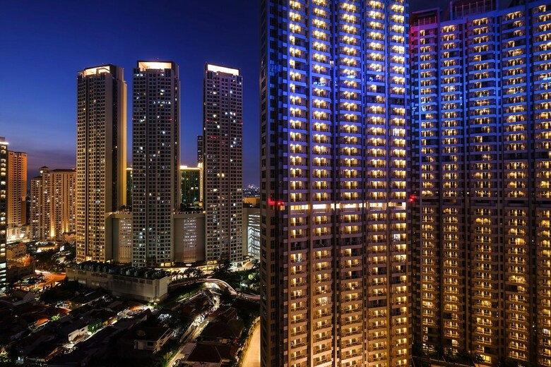 Luxurious Studio Taman Anggrek Residence Apartment In Strategic Area