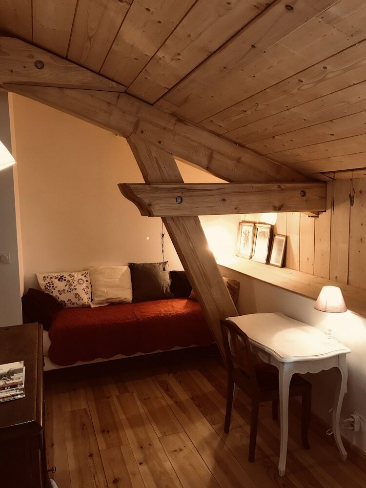 Hotel La Source D'en Haut