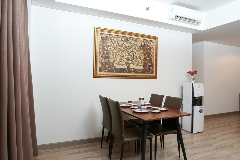 Modern 3br Apartment At St. Moritz Residence