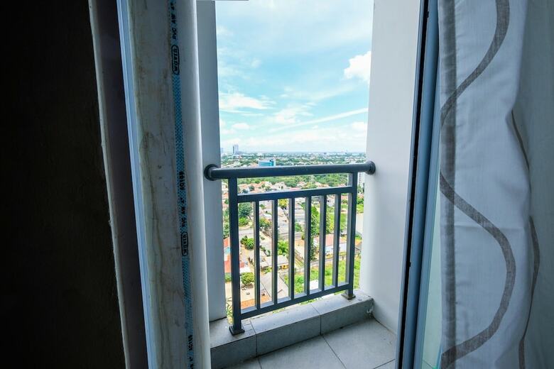 Modern Studio Akasa Pure Living Bsd Apartment