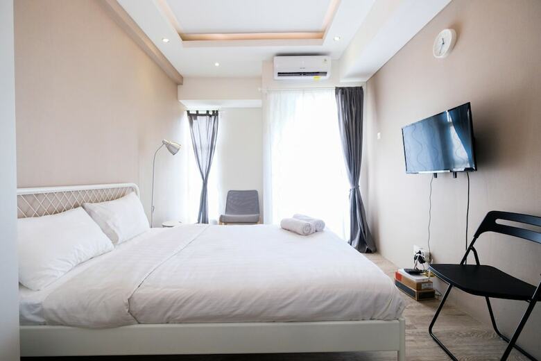 Modern Studio Akasa Pure Living Bsd Apartment