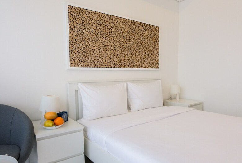 Modern Style Studio Room Casa de Parco Apartment