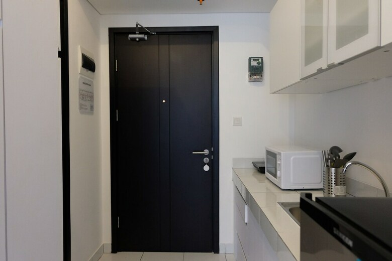 Modern Style Studio Room Casa de Parco Apartment