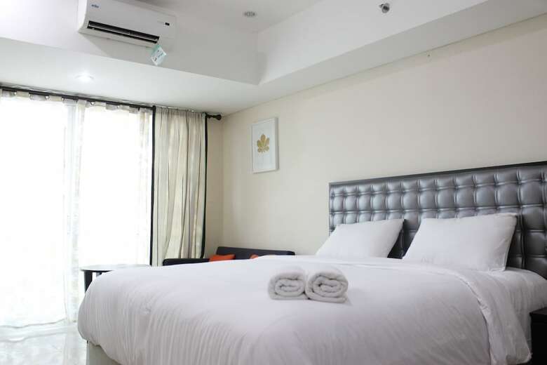 Strategic Studio Room Tamansari La Grande Apartment