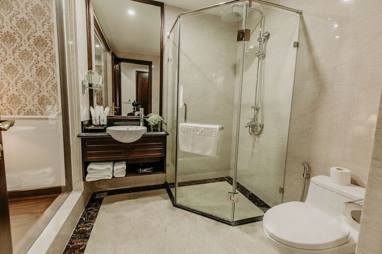 Dragon Legend Hotel