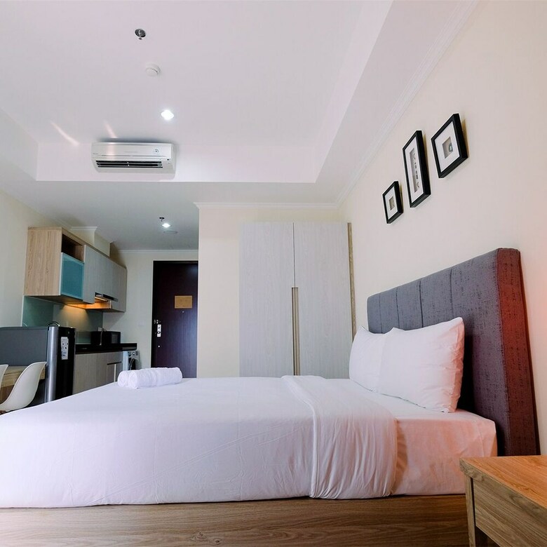 Simply Studio Menteng Park Apartment