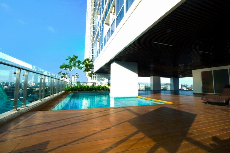 Simply Studio Menteng Park Apartment