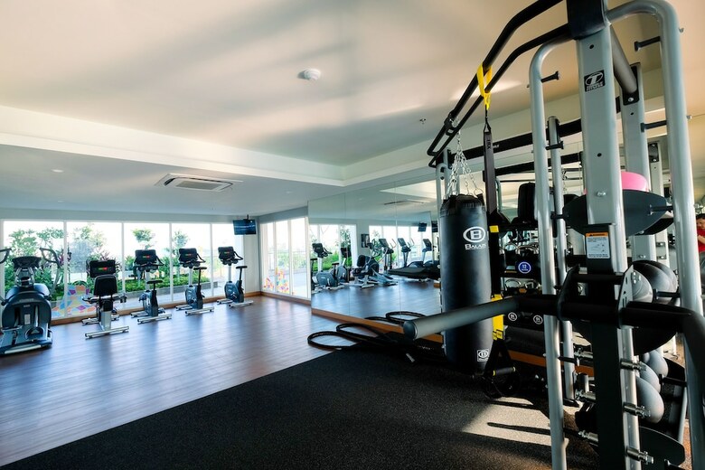 Simply Modern Studio Menteng Park Apartment
