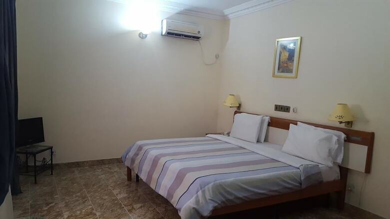 Bougainvillea Hotel