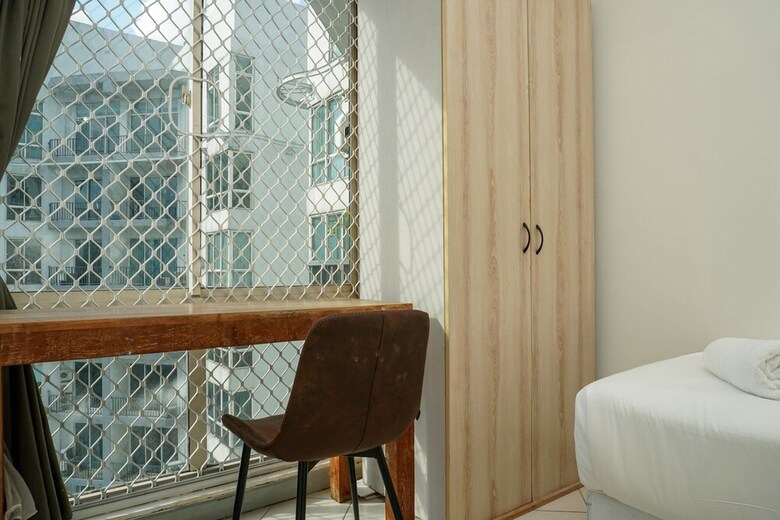 Spacious 3br With Balcony At Puri Casablanca Apartment