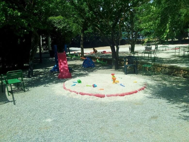 Camping & Bungalows Suspiro Del Moro