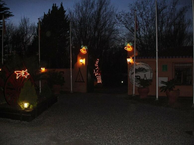 Camping & Bungalows Suspiro Del Moro