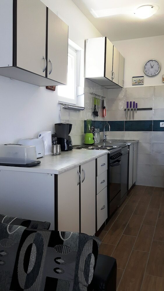 Hotel Apartments And Rooms Danijel