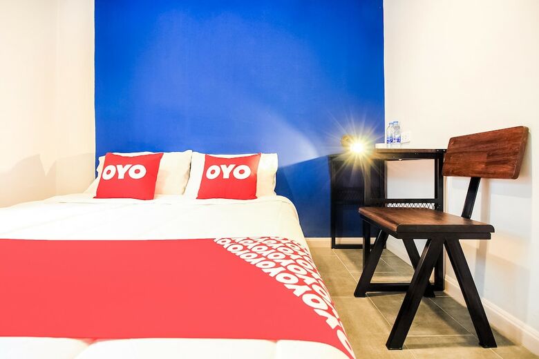 Hotel Oyo 312 Wire Bangkok Hostel Phrakanong