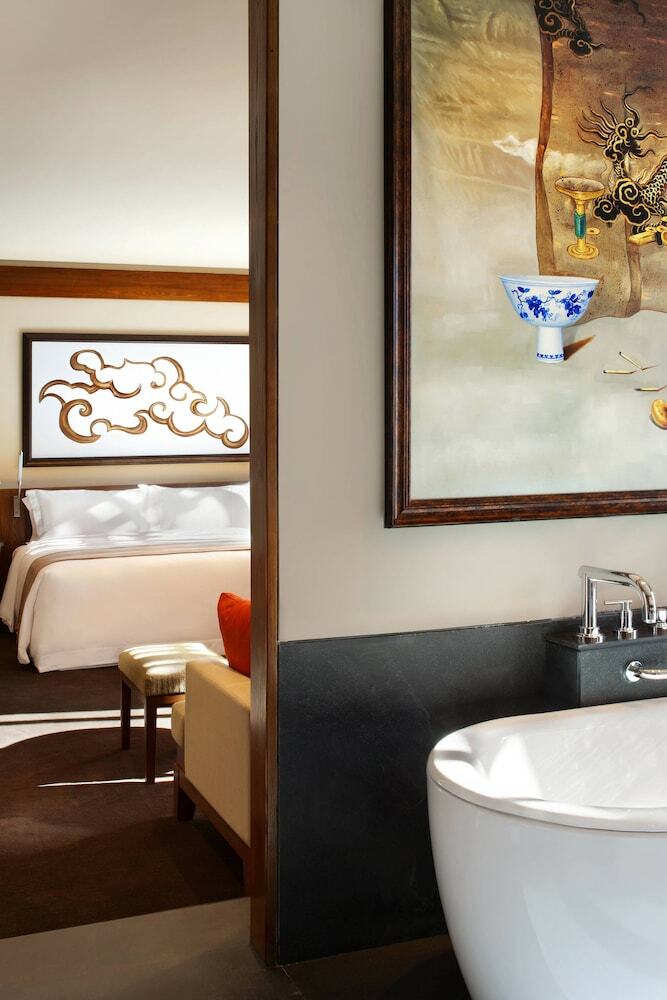 Hotel The St. Regis Lhasa Resort