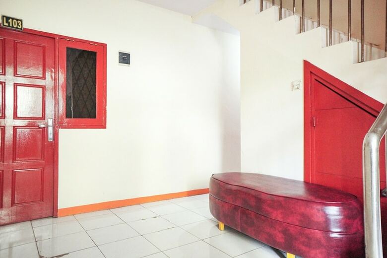 Hotel Reddoorz Near Palembang Square Mall 2