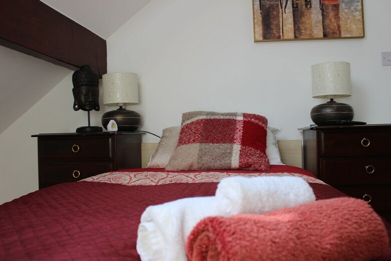 Advo Aparts Guest Hotel Leeds