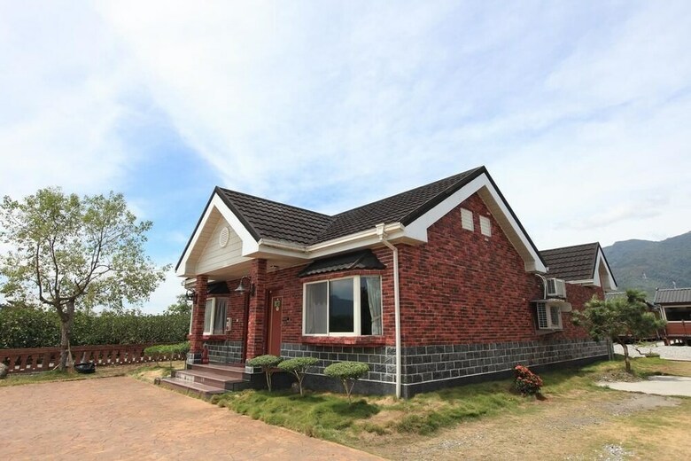 Bed & Breakfast Ruisui Huang's Hotspring