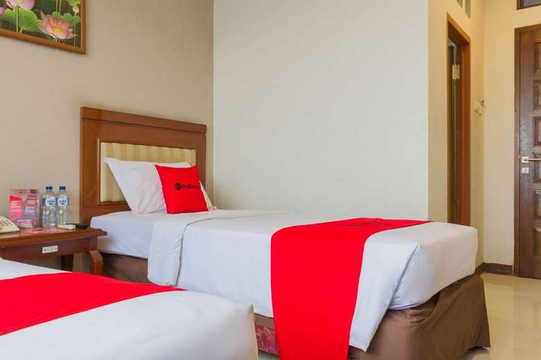 Hotel Reddoorz Near Simpang Dago 2