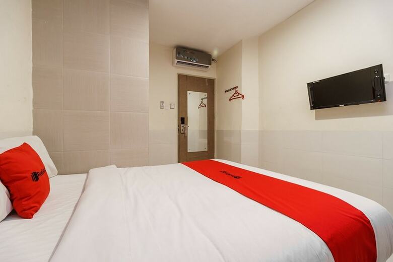 Posada Reddoorz Near Medan Railway Station