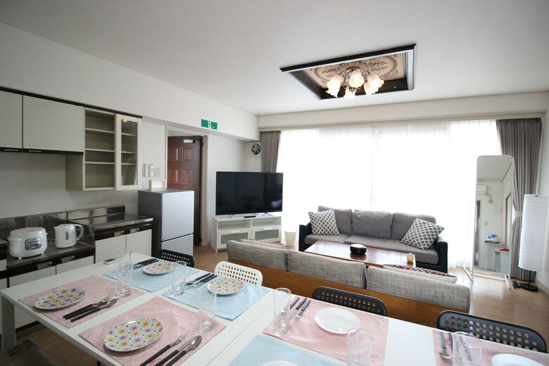 Apartamentos Noah's Ark Midoribashi