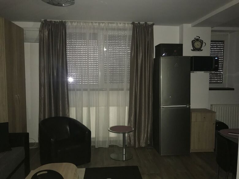 Apartamentos Studio Militari Residence M4
