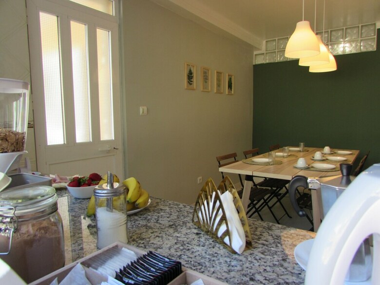 Hotel Mahouse Guesthouse