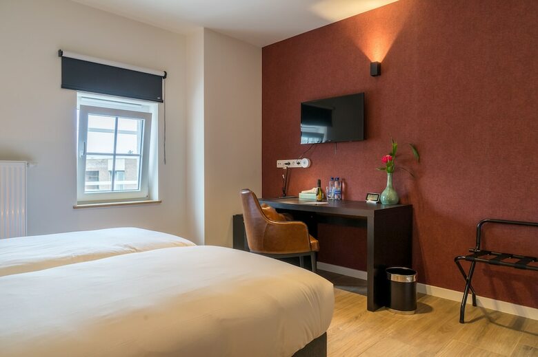 Hotel Huron