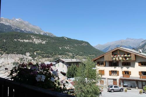 Hotel Logis L'auberge Relais Les Glaciers
