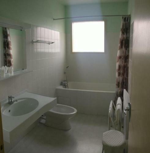 Hotel Les Portes Du Cantal