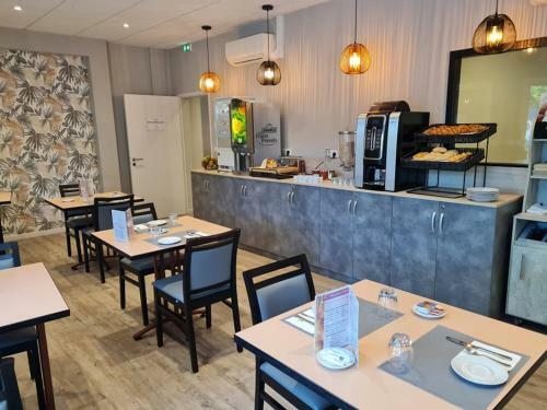 Hotel Logis H�tel L'amandier