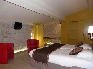 Hotel Logis Auberge Du Vigneron